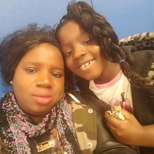 Meet your Posher, Mamie